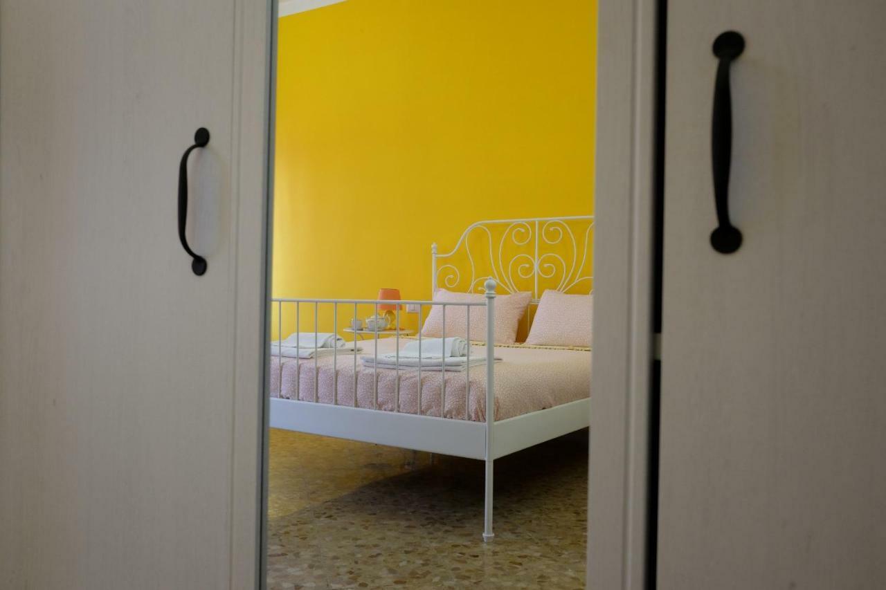 Buonocore Rooms Santa Maria La Carita Bagian luar foto